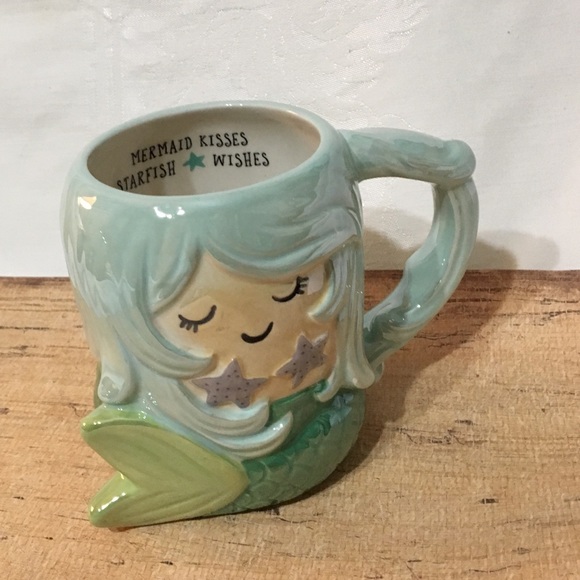 Tag Coffee Other - 🦋New Listing🦋3-D Collectible Mermaid 🧜‍♀️Mug